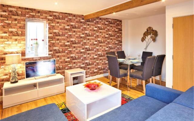 Savoy Court - Your Apartment