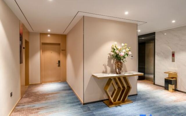 Starway Hotel Tianjin Binjiang Road