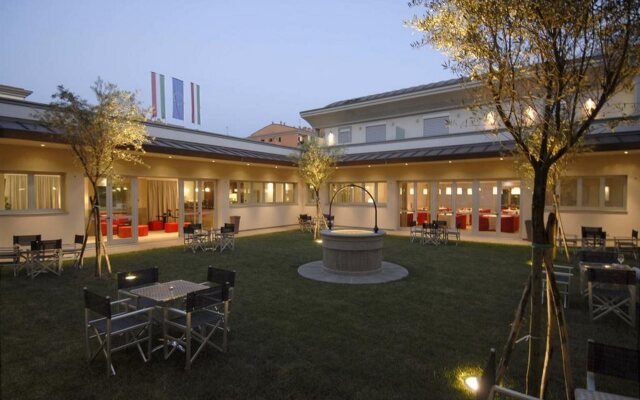 JOIVY Together Urban Resort