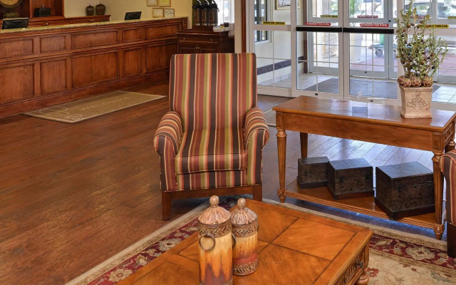 Country Inn & Suites by Radisson, Stone Mountain, GA
