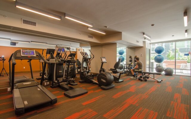 Capitol Hill Suites by Luxe Hubs