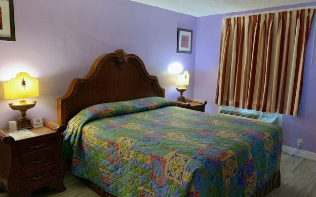 Walden Motel