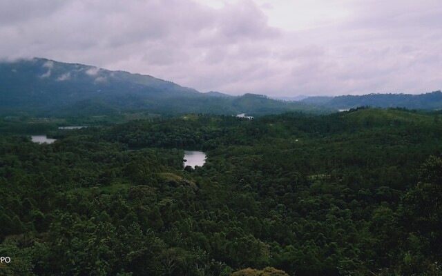 Lake View Camp