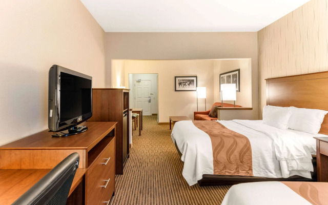 Quality Inn & Suites University Fort Collins