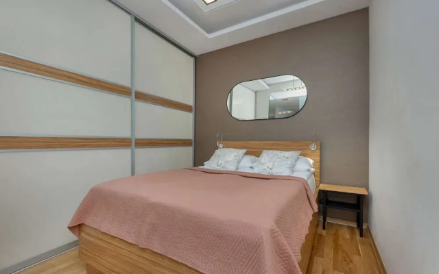 Apartment Nowy Świat Warsaw By Renters