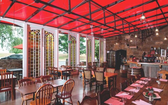 Leisure Inn Penny Royal Hotel & Apartments