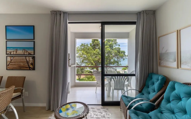 Beachfront Apartment With Island View Cca201