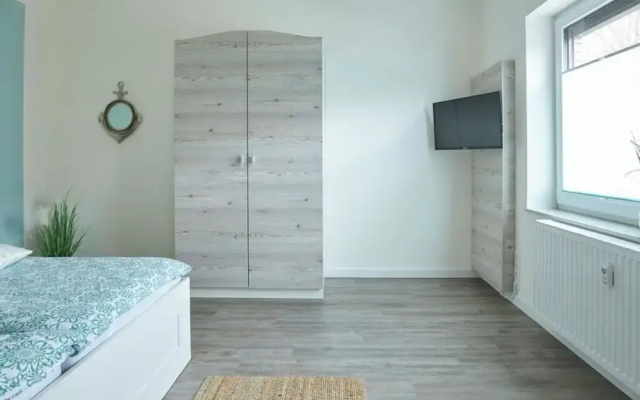 SEA Time Modern Retreat