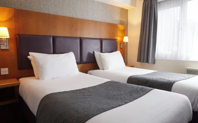 De Trafford Hotel by Greene King Inns