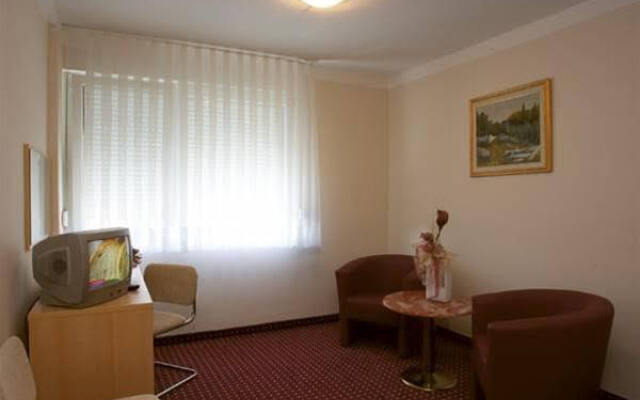 Hotel Panonija