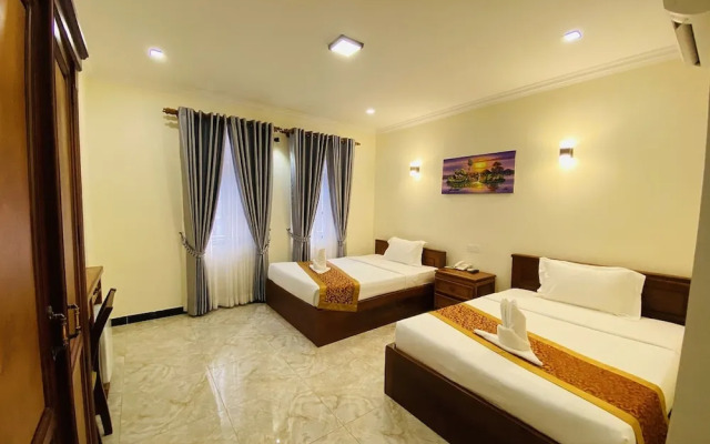 ICON Hotel