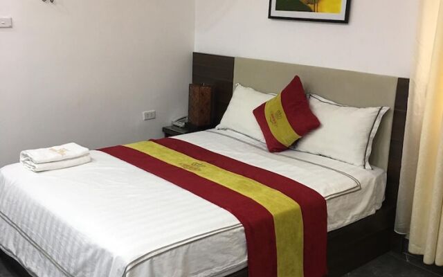 Queen Mộ Lao Hotel