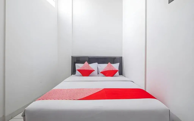 OYO 1608 Feby Maisonatte