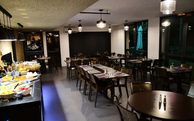 Brit Hotel Montpellier Euromédecine