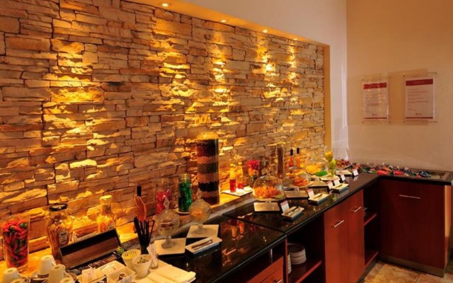 Parkcity Everly Hotel