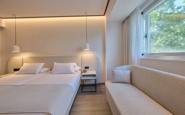 1881 Madrid Ventas Hotel