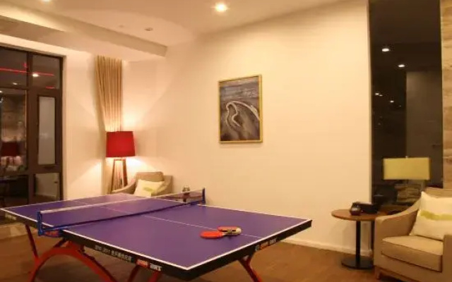 Sanmenxia Feicui Lichi Hot Spring Resort Hotel