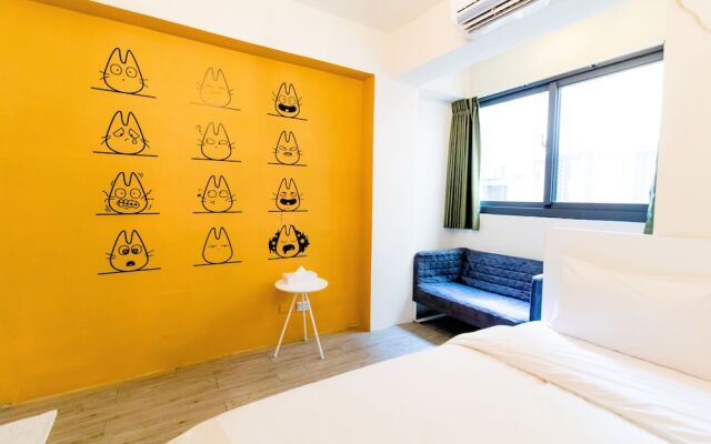Nine House