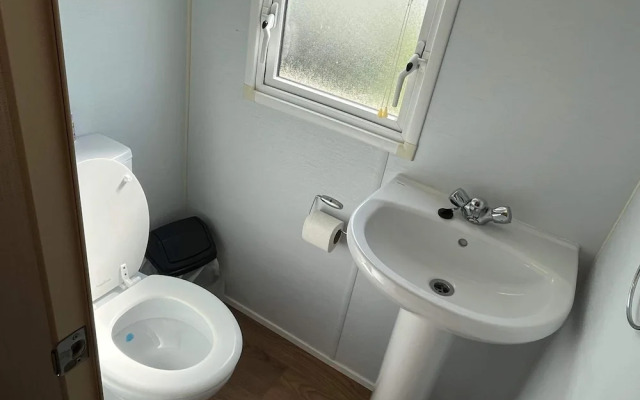 Budget 3 Bedroom Caravan With Decking at Heacham