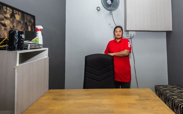 Ho Hotel by OYO Rooms