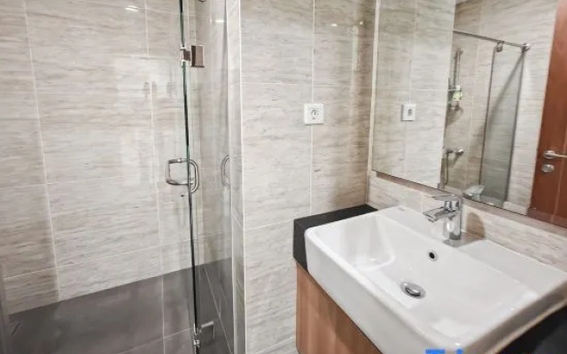Newly Studio Apt w/ Pool, Gym Netflix