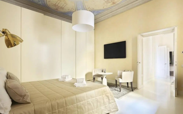 Luxury Apartment in Central Florence