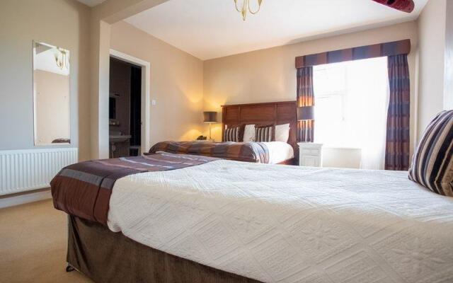 The Cliffemount Hotel
