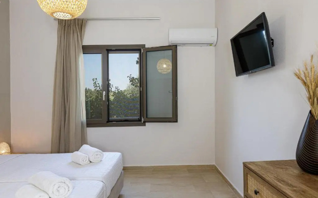 Mithonies Villa, a nature inspiring retreat, By ThinkVilla