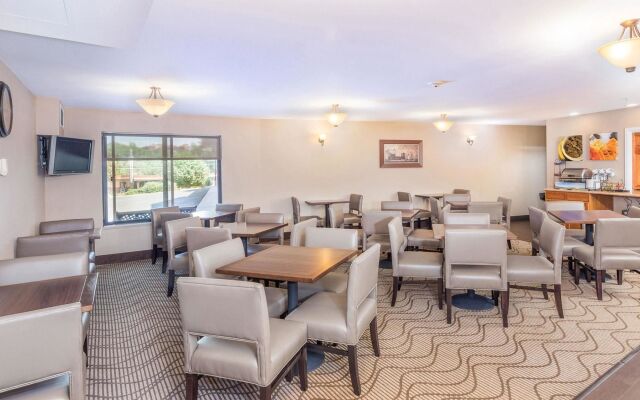 Magnuson Grand Pikes Peak