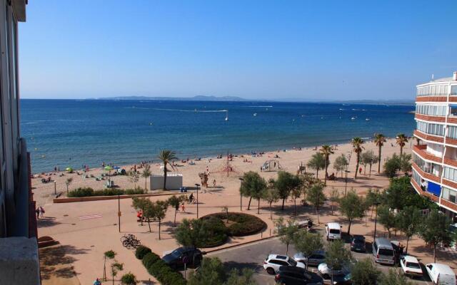 Miramar 32c