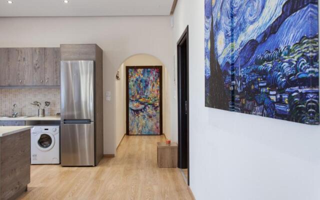 Artistic 3 bedroom apartment with sea view in Glyfada