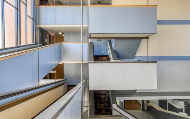 Hotel Tulsa I-44 Midtown