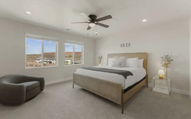 The Splash Yard 5 Bedroom Home