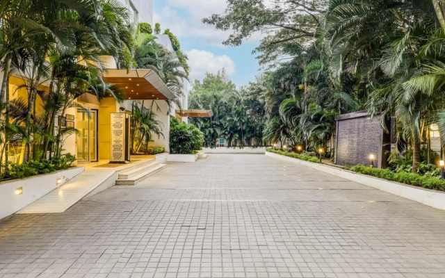 Lemon Tree Hotel, Electronics City - Bengaluru
