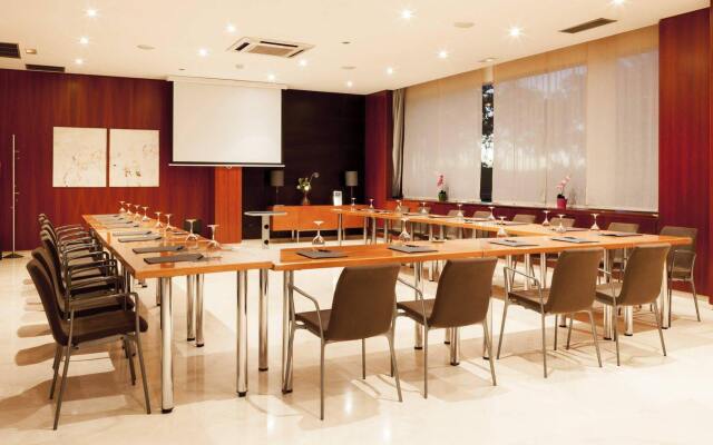 AC Hotel Sevilla Fórum by Marriott