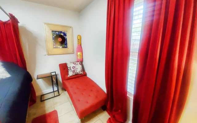 Austin Uncommon Room Rentals