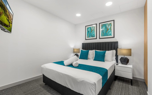 Essence Suites Taringa