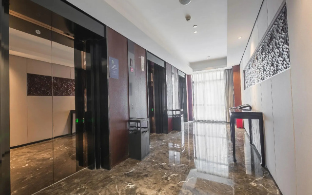 Le Noble Hotel