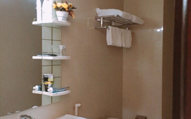 Nak Won Hung Vuong 1 Hotel