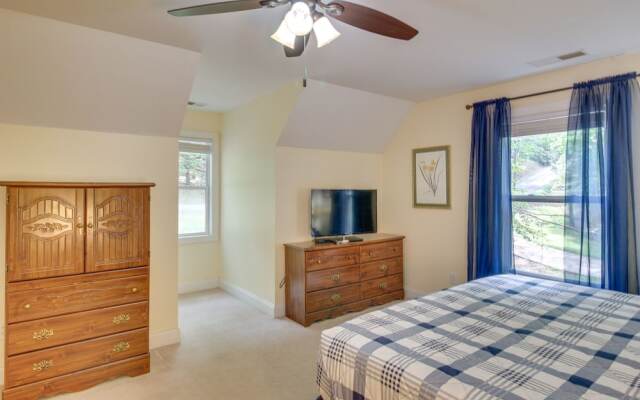 'serene Shores' Lakefront House w/ Dock!