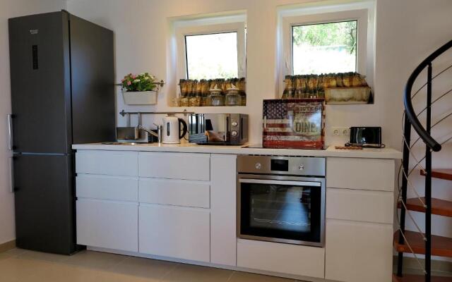 ARILLAS HILLSIDE VILLA 3 - Provence