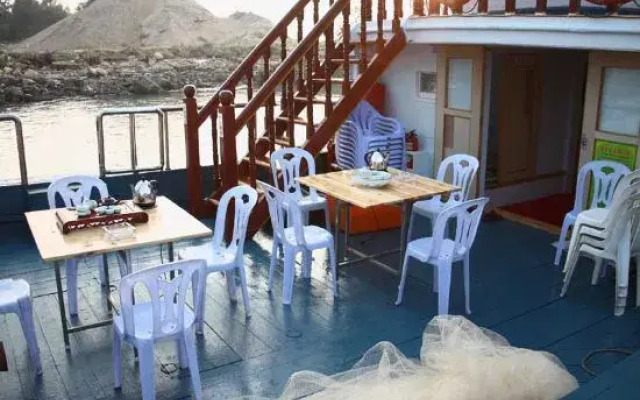 Rencai Hotel (Nan'ao)