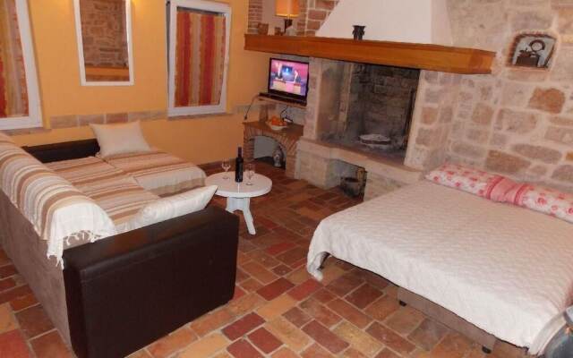 Apartment Tomy / Studio Terrace A1