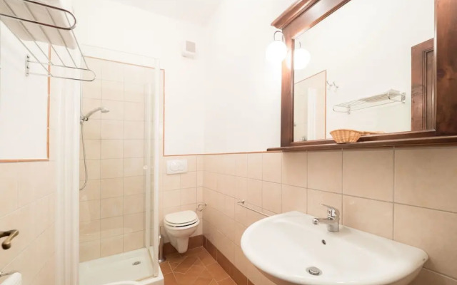 La Contea Di Laviano