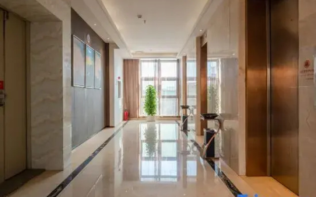 Zhongshan Randa Plaza Rezen Select Hotel