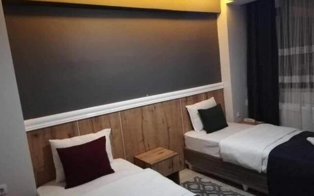 Comfort Suit Hotel