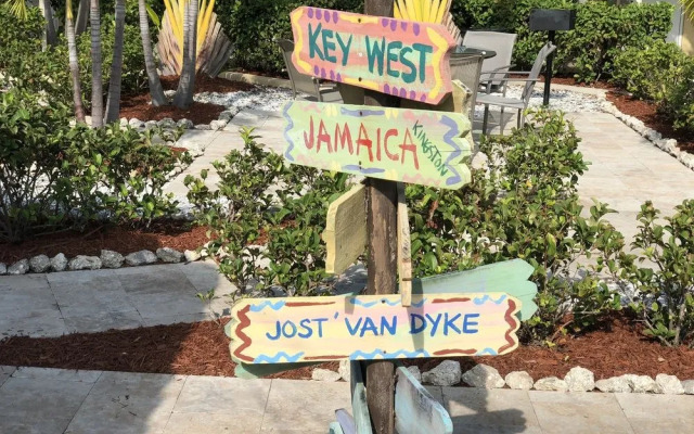 Sta N Pla Marina Resort