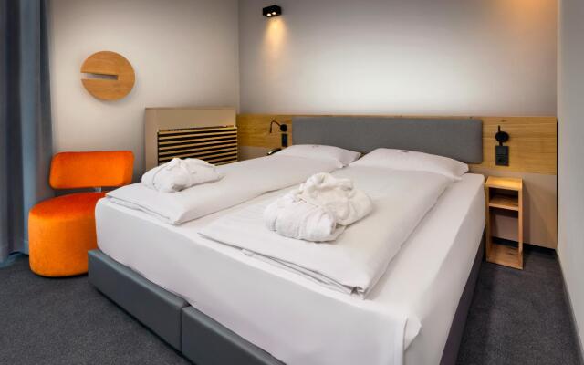 Spark by Hilton Wuppertal City Centre