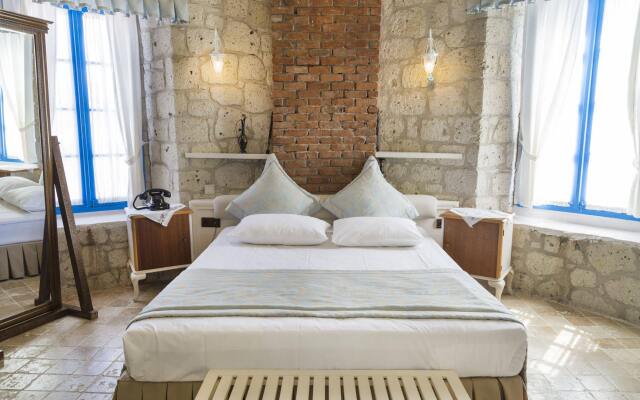 Alacati Degirmen Hotel