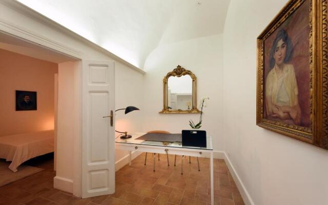 Appartamento studio e design in centro storico Sulmona